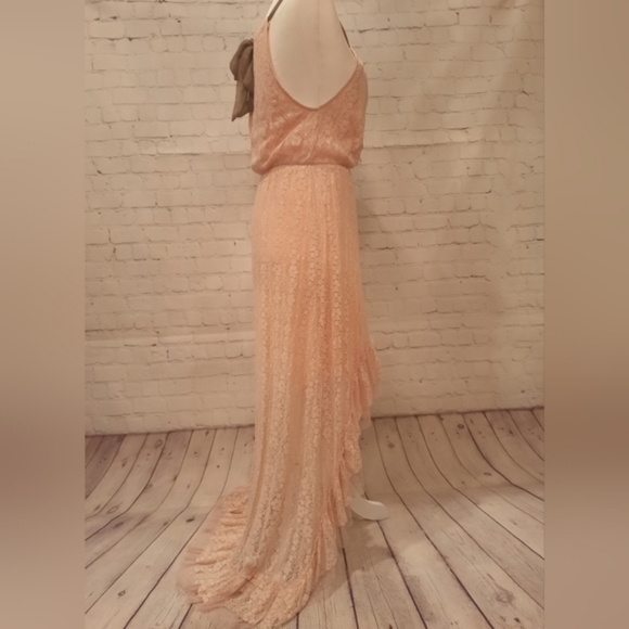 Peach Lace Sundress with ruffled trim & highlow hemline. Size Large - Picture 3 of 8